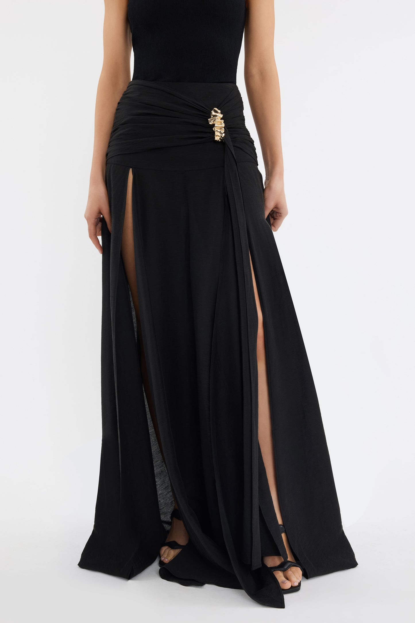 SABLE+SKIRT_2504-3400_BLK_1359_1