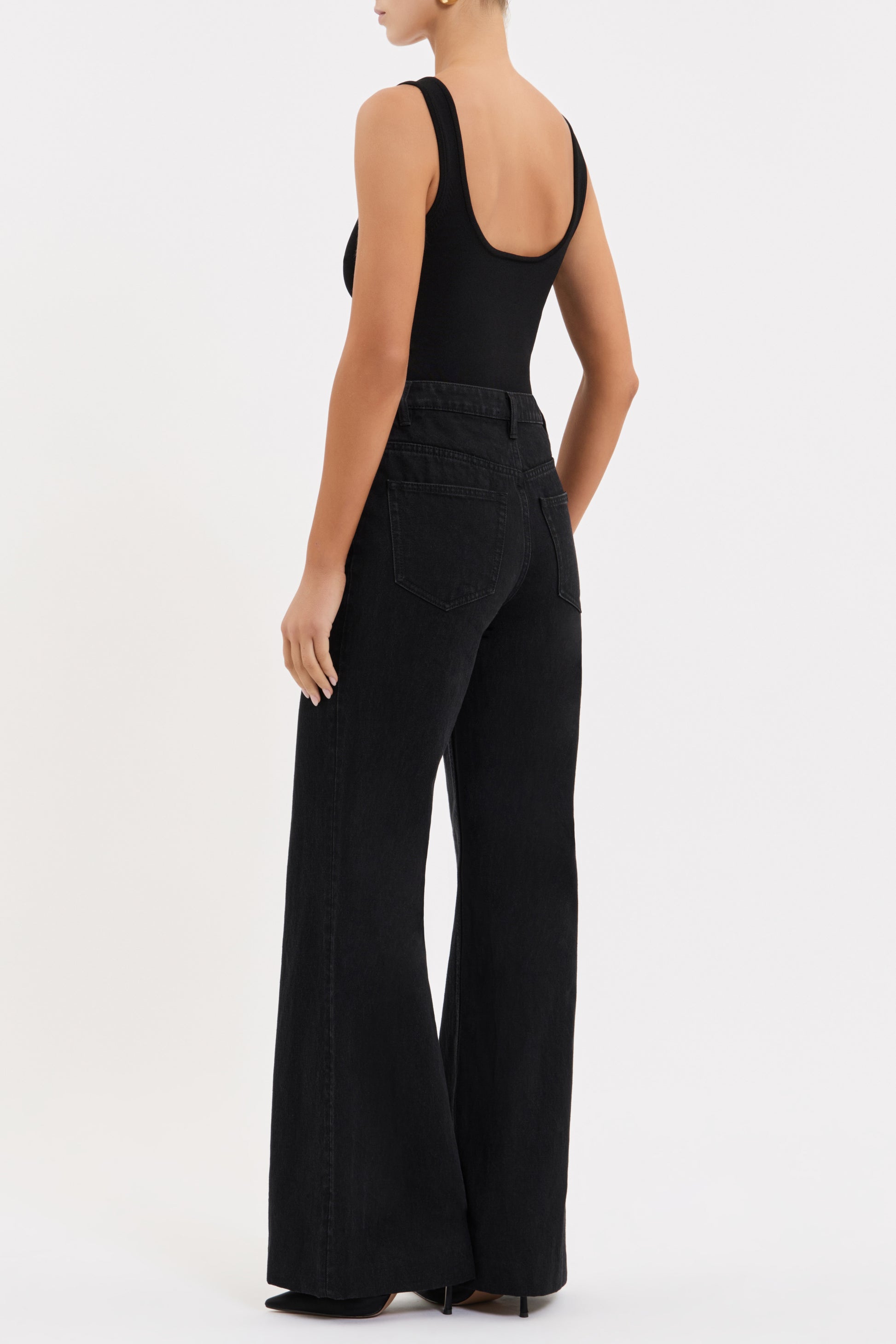 ADRIANA-JEAN_RVD-5339_BLACK_0860_1