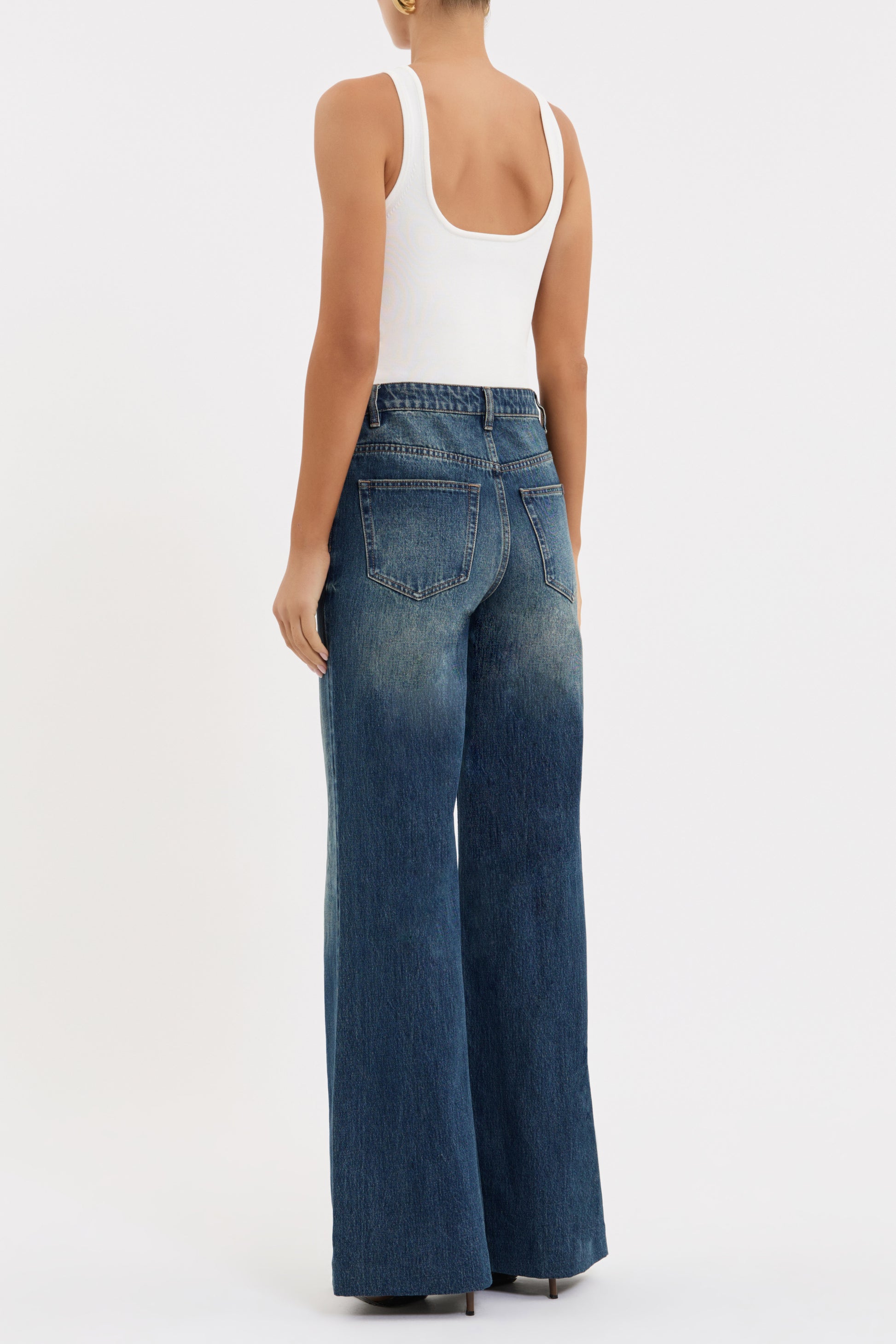 ADRIANA-JEAN_RVD-5346_DARK-WASH_1000_1