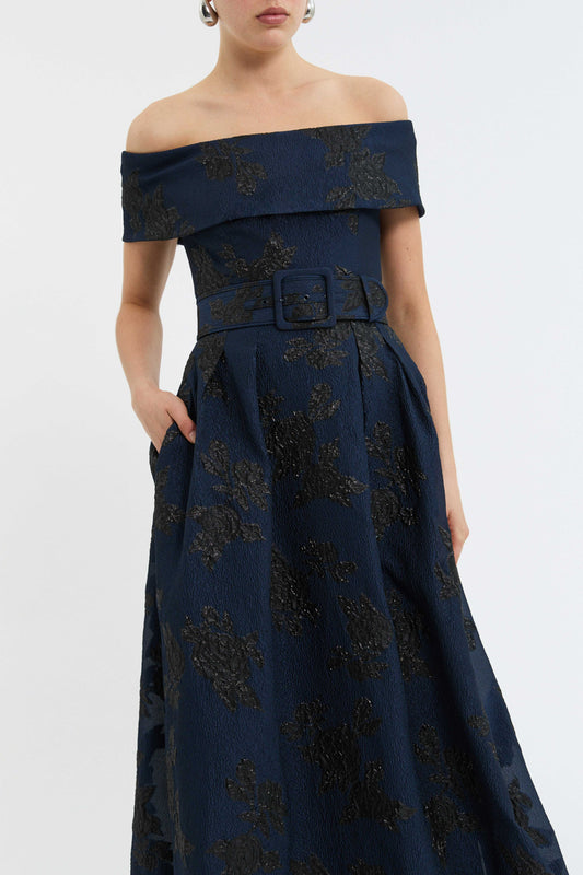 AFINA-MAXI_RVBR-1413_NAVY_FEATURE_v2_1