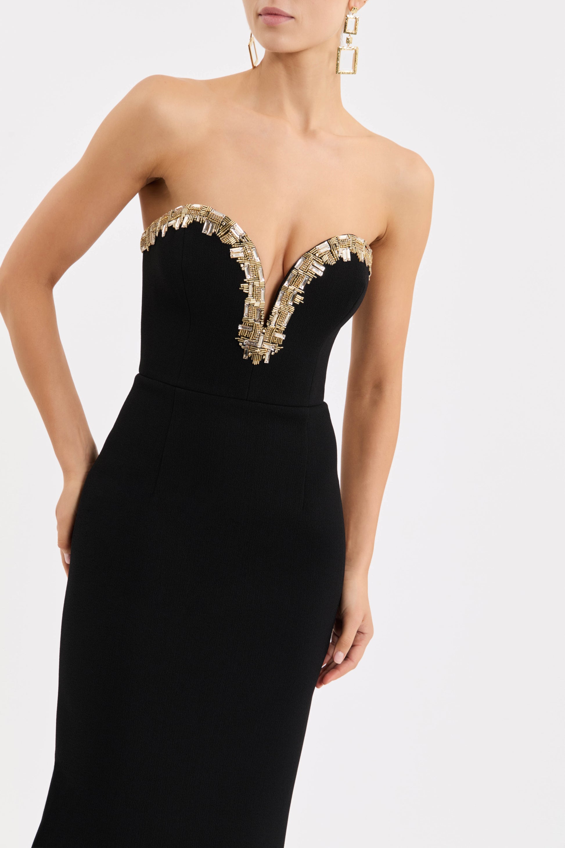 ALEXANDRITE+GOWN_2602-1589_BLACK_1440_1