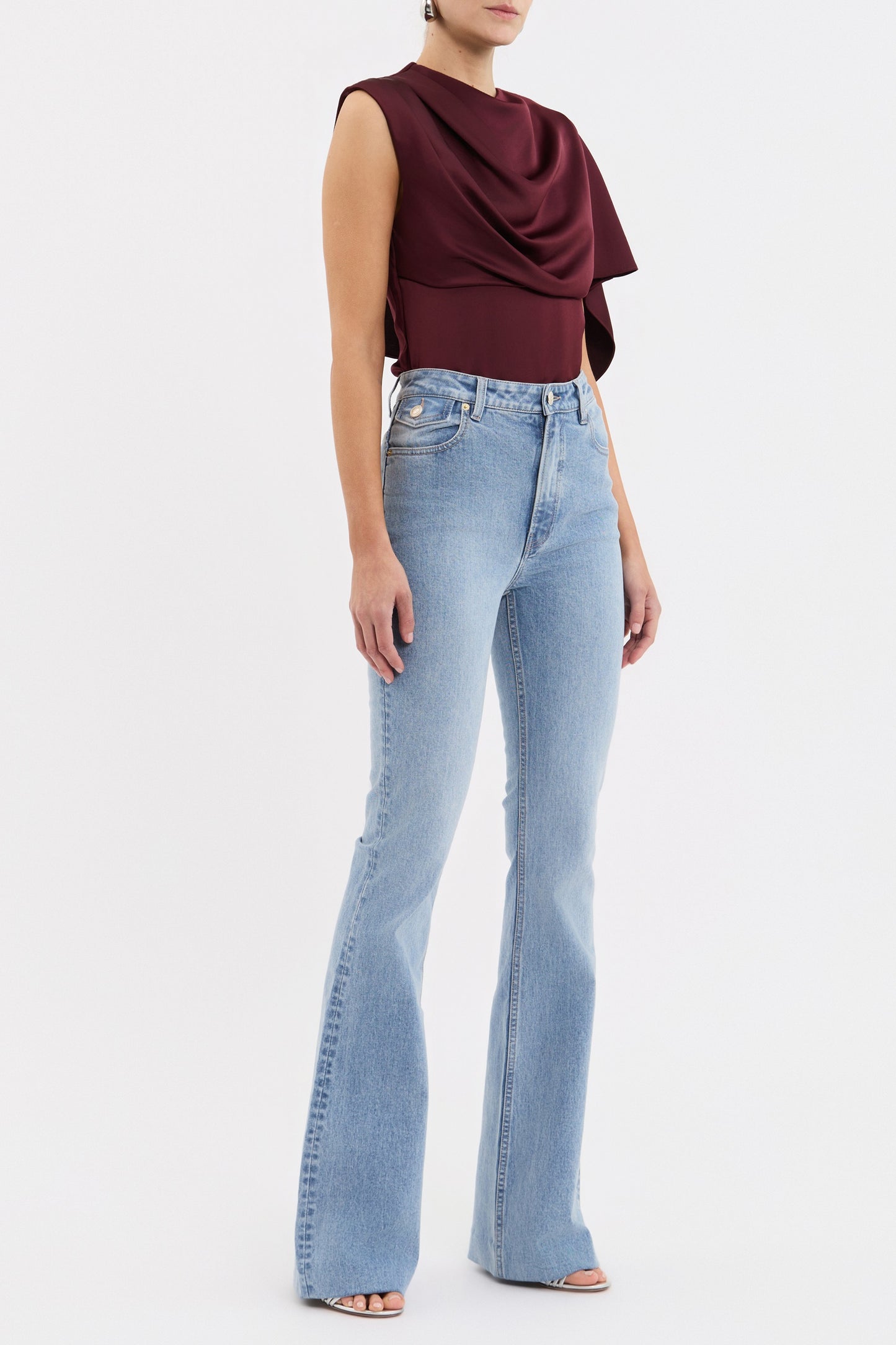 AVALON+TOP_2503-2633_WINE_SIDE_1