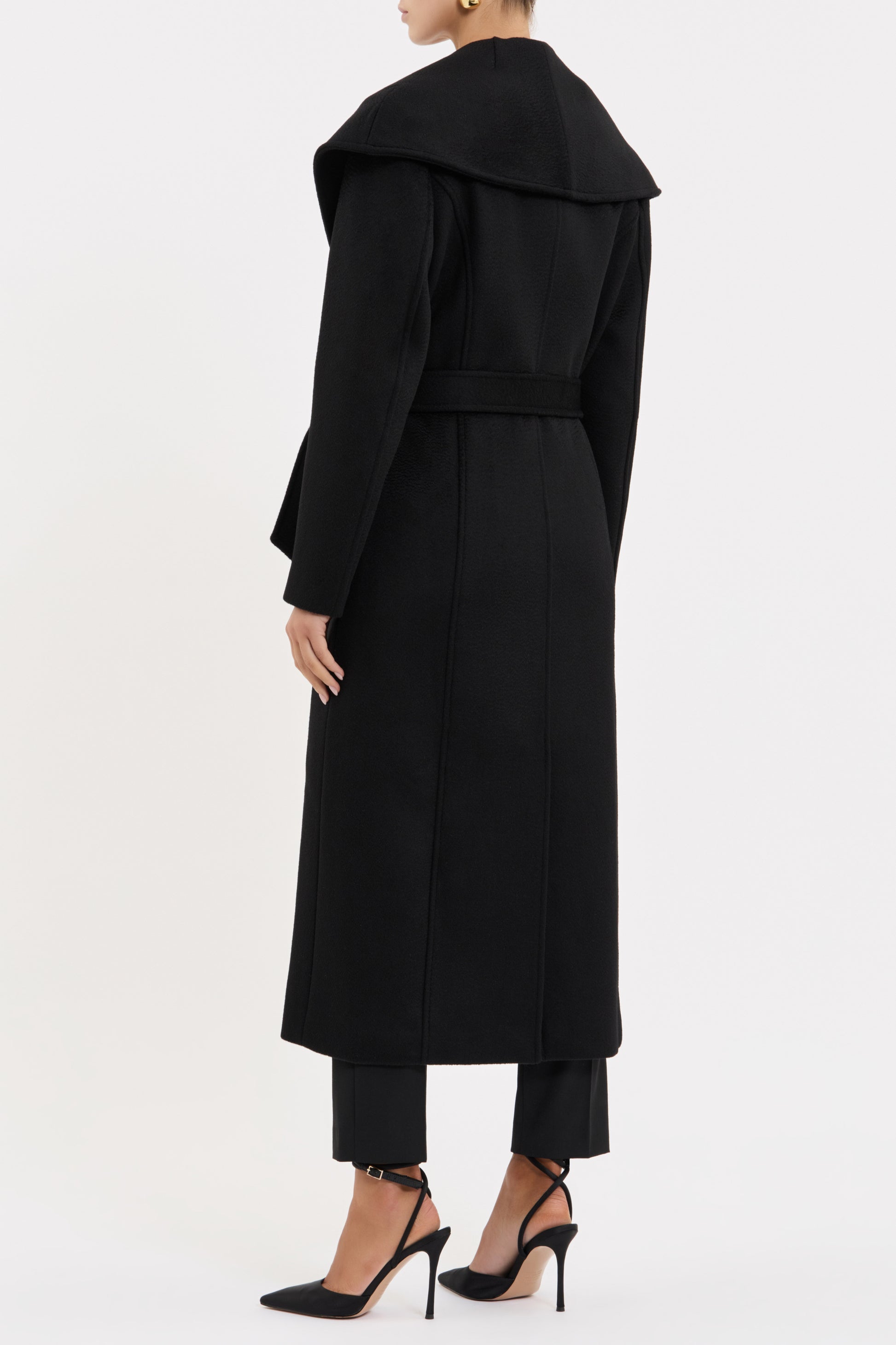 BOWER-COAT_2601-4354_BLACK_0773_1