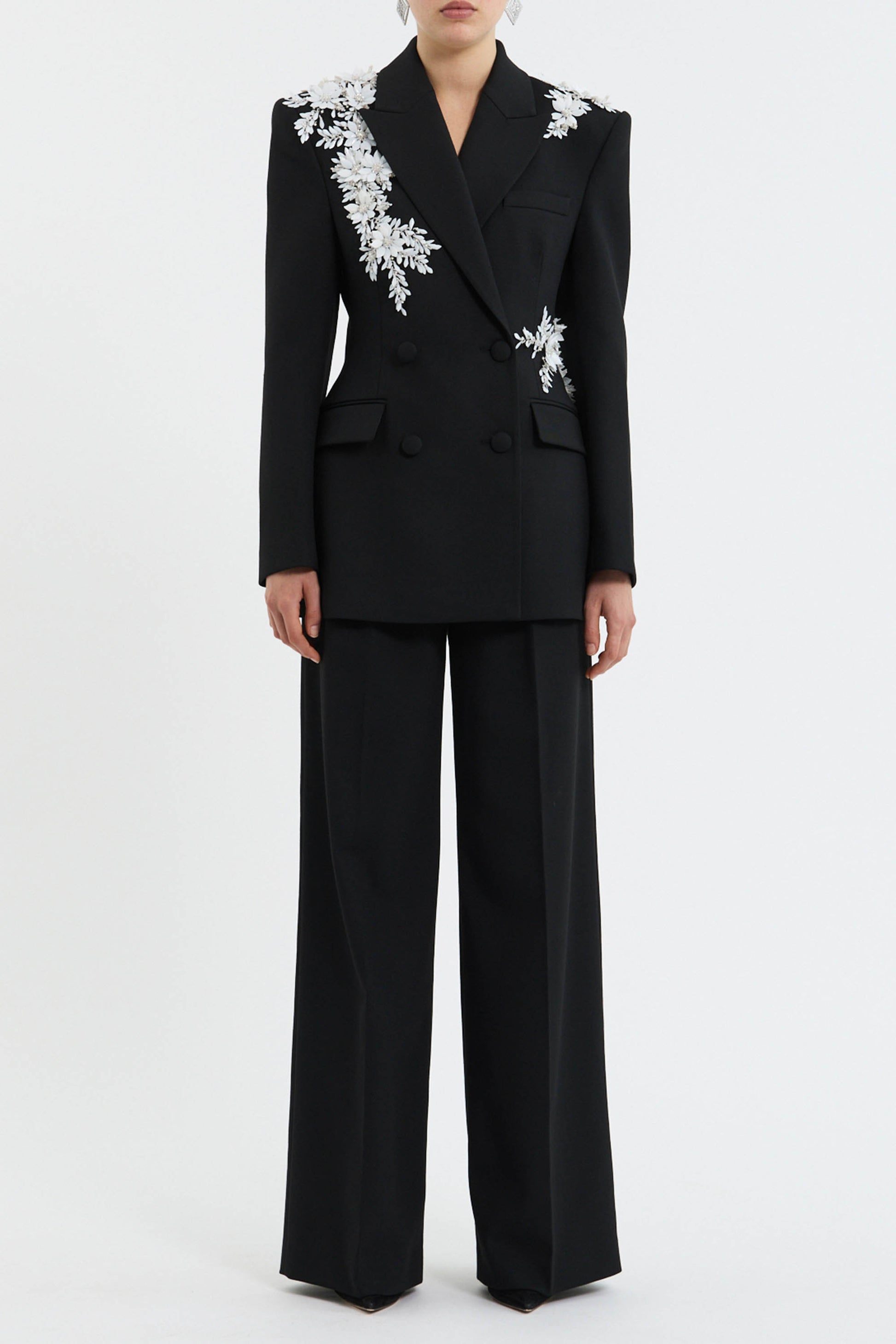 DANNA+BLAZER_RVBR-4334_BLACK_FRONT_1