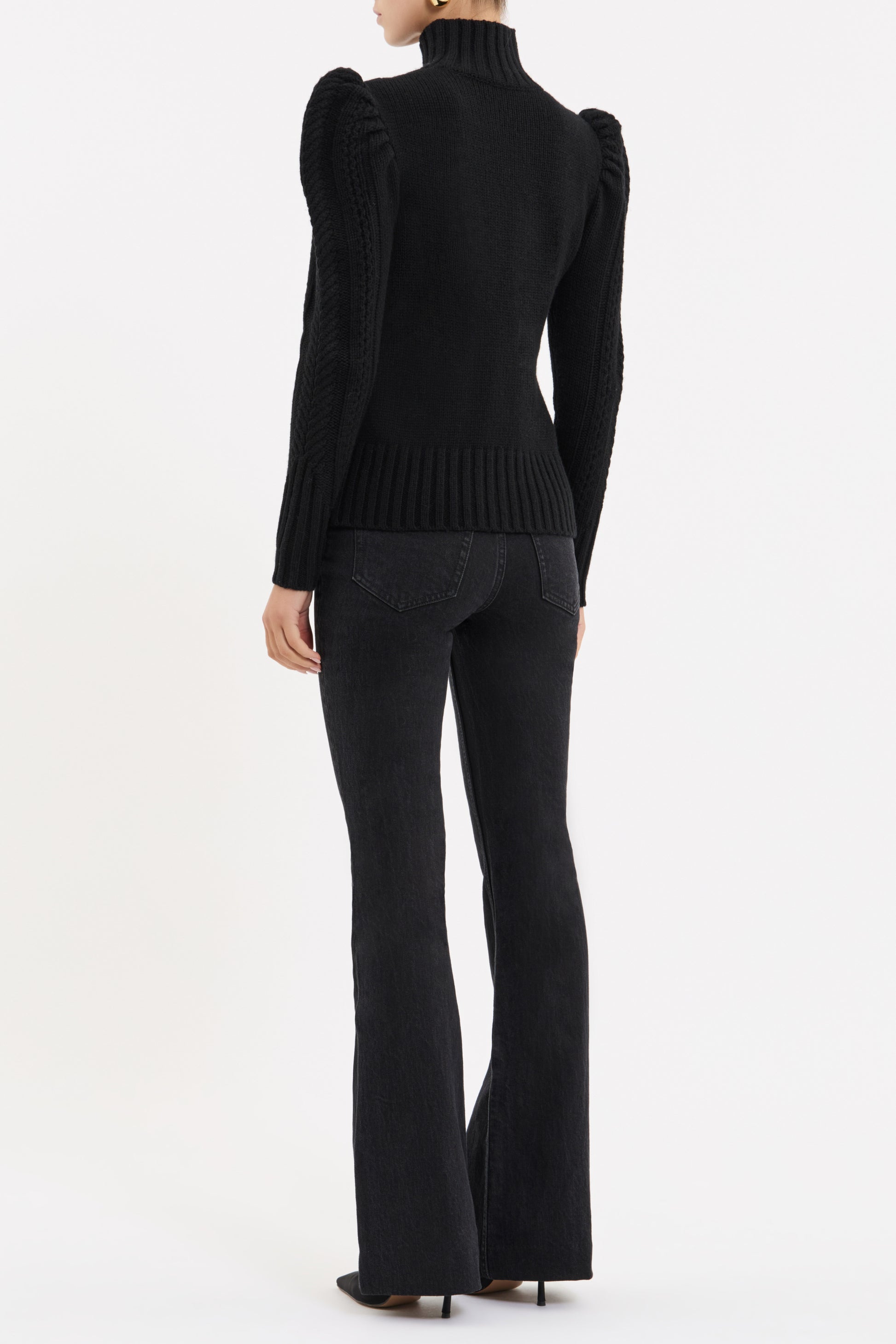 EBBA-KNIT-JUMPER_2601-2684_BLACK_0974_1