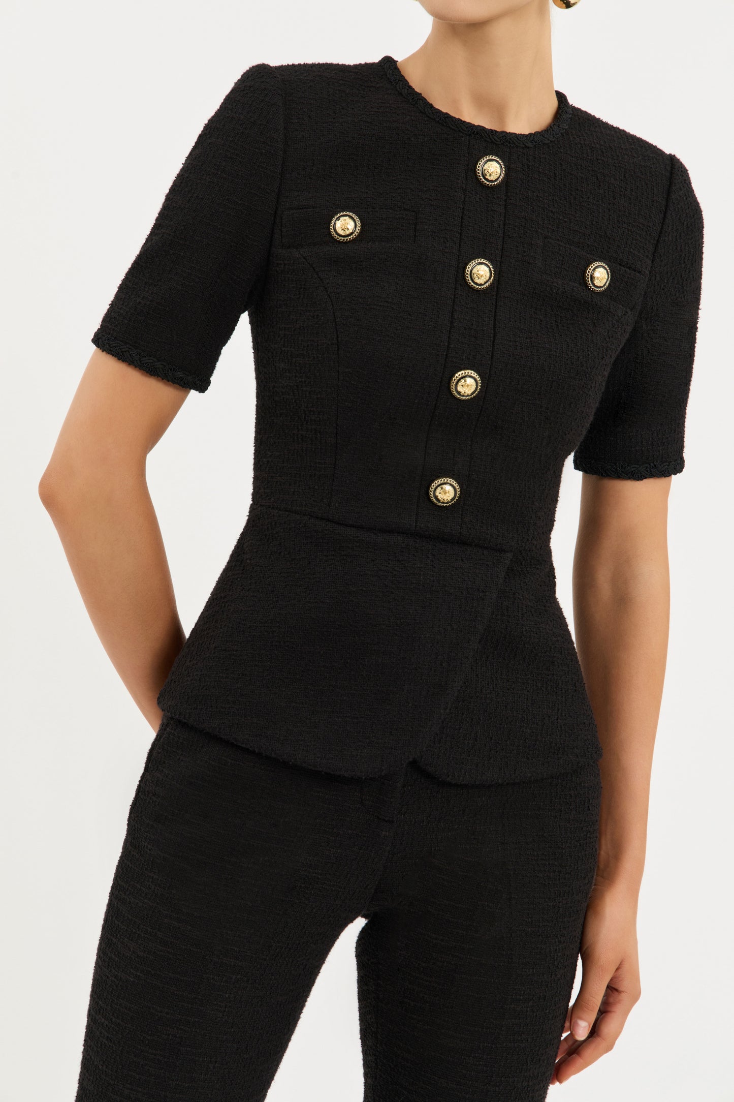 ELVIE-TOP_2602-2725_BLACK_0429_1
