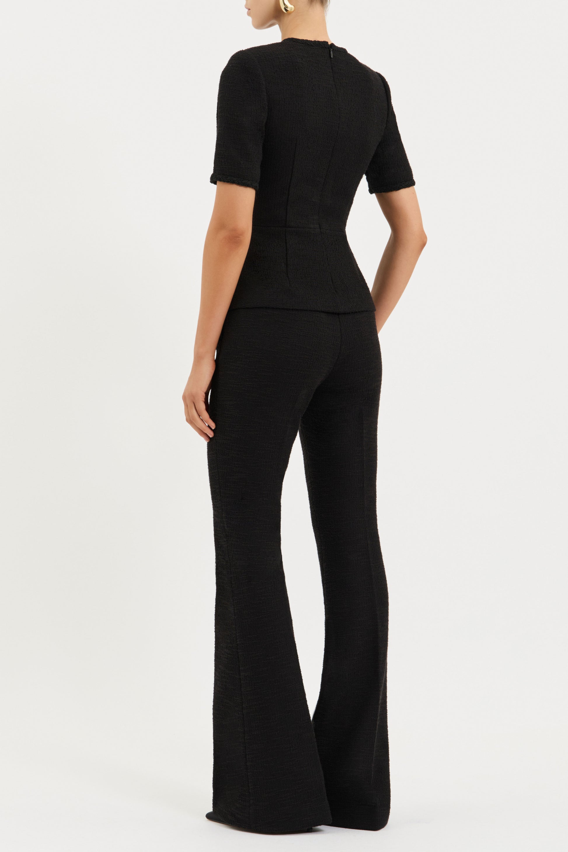ELVIE-TOP_2602-2725_BLACK_0440_1