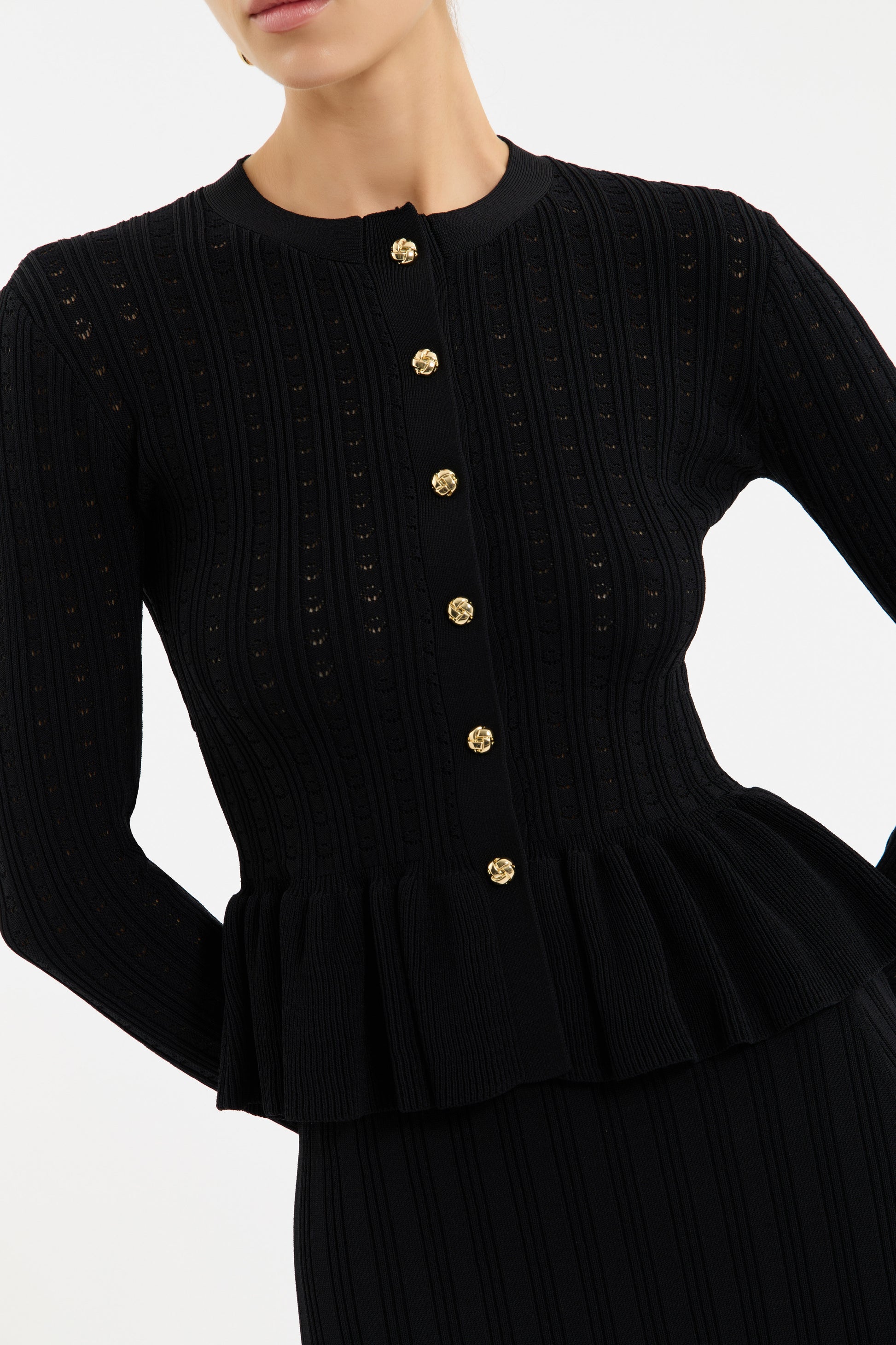 FORSTER+CARDIGAN_2601-2664_BLACK_FEATURE_1