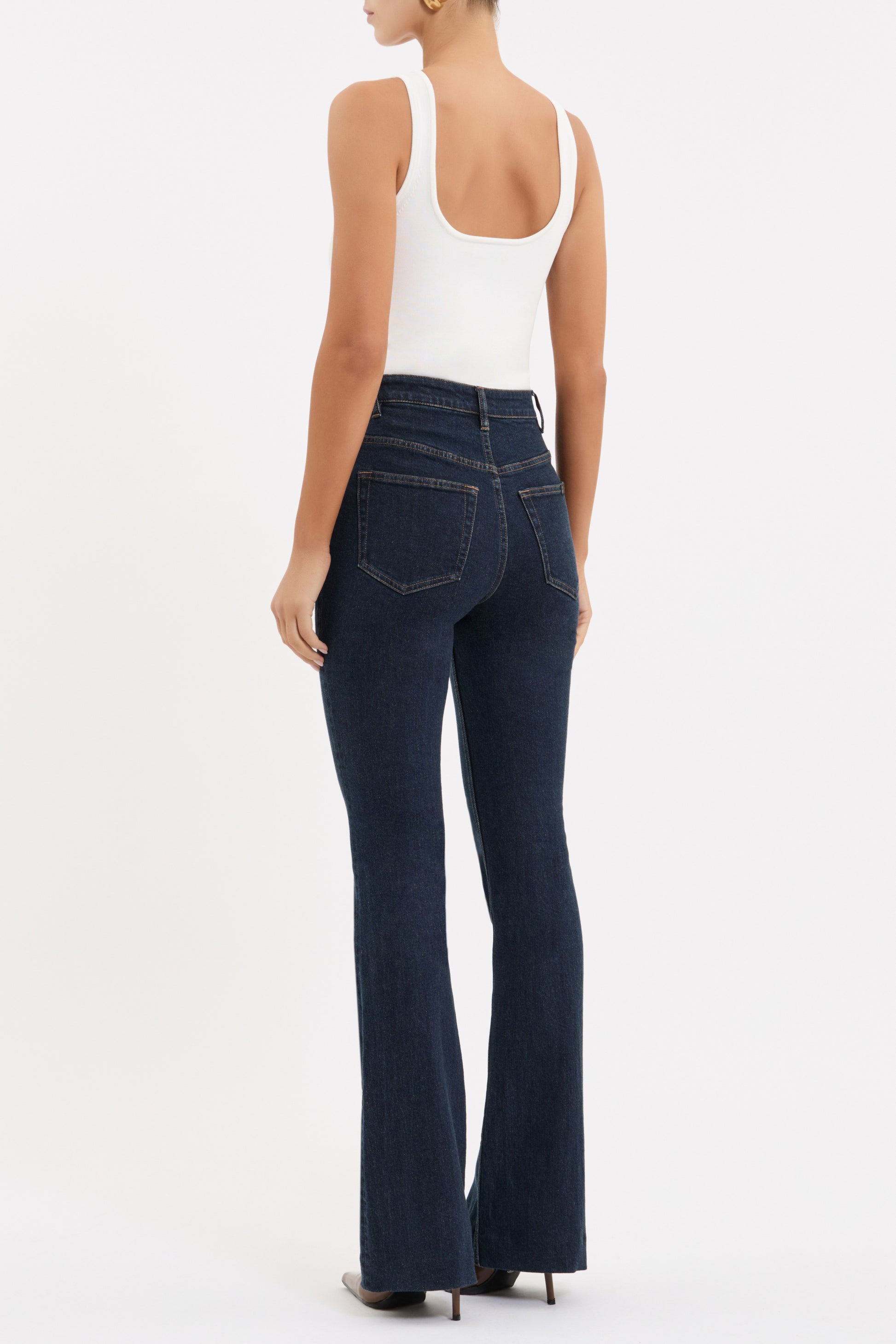 GISELE-FLARE-JEAN_RVD-5311_DARK-INDIGO_1035_1