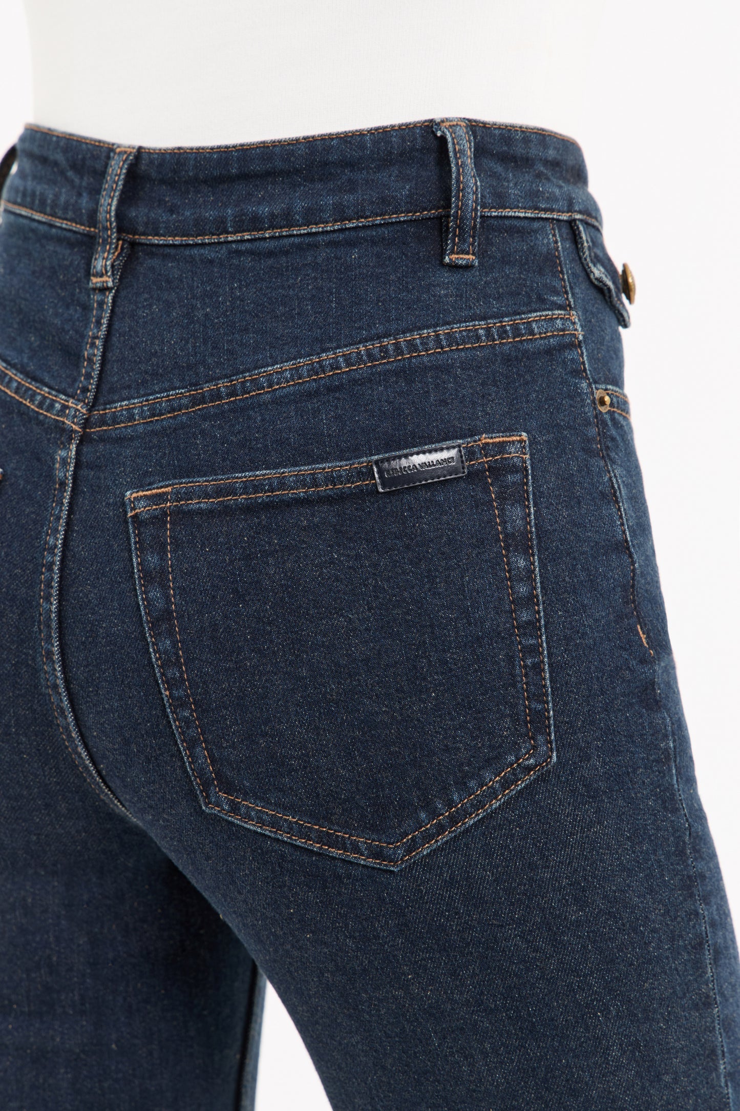 GISELE-FLARE-JEAN_RVD-5311_DARK-INDIGO_1045_1