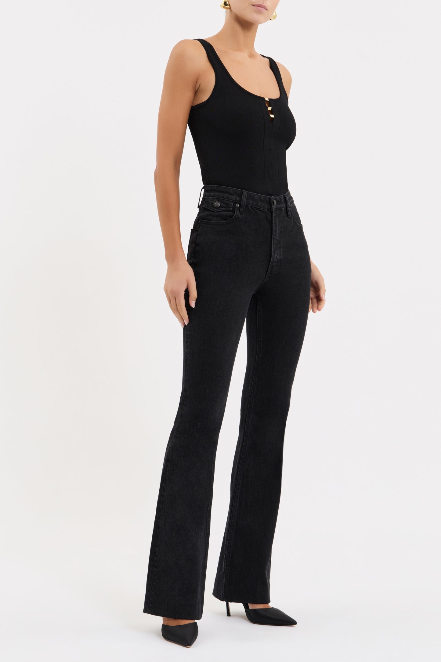 GISELE-FLARE-JEAN_RVD-5314_BLACK_0910_1