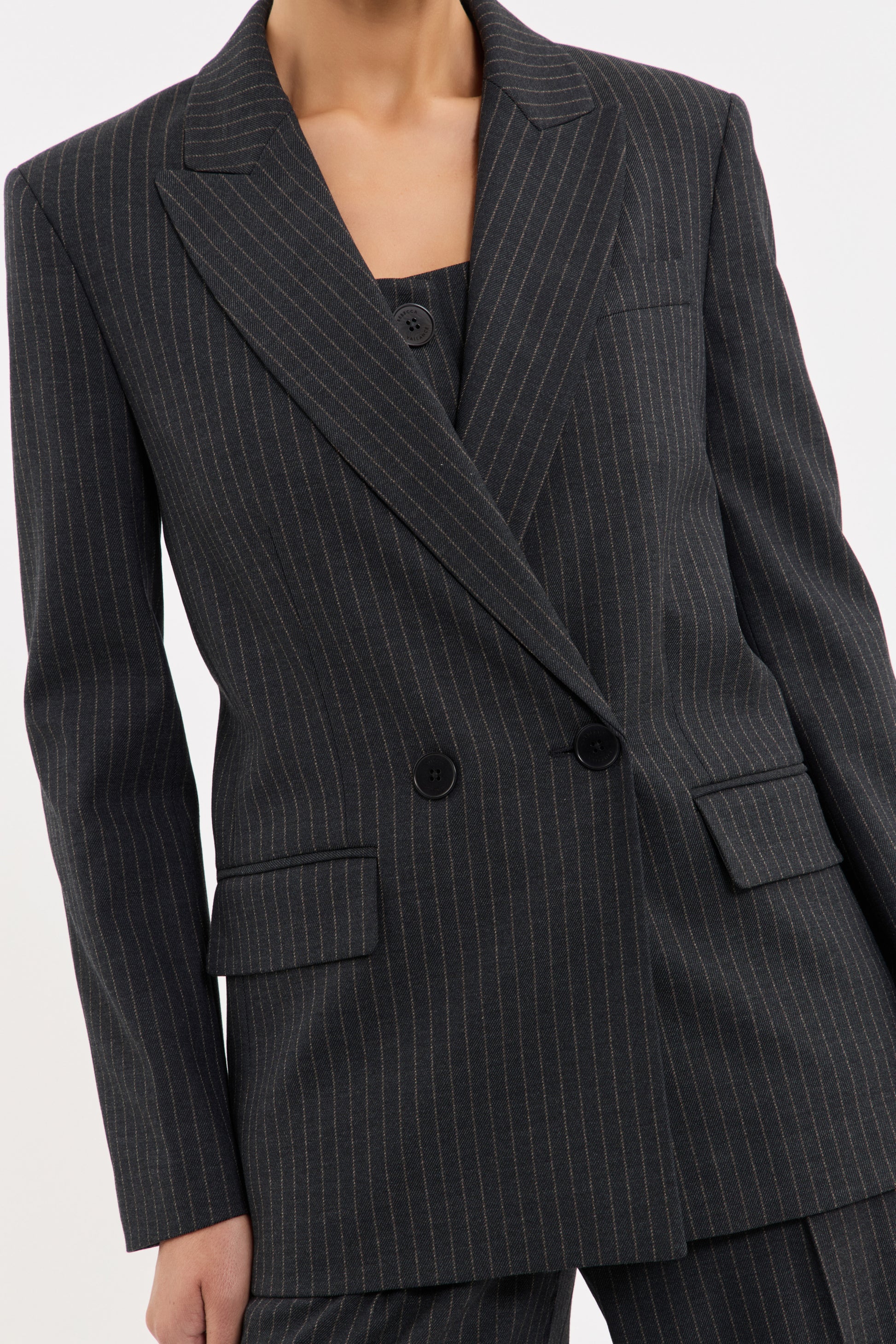 HARRI-BLAZER_2601-4350_CHARCOAL_0559_1