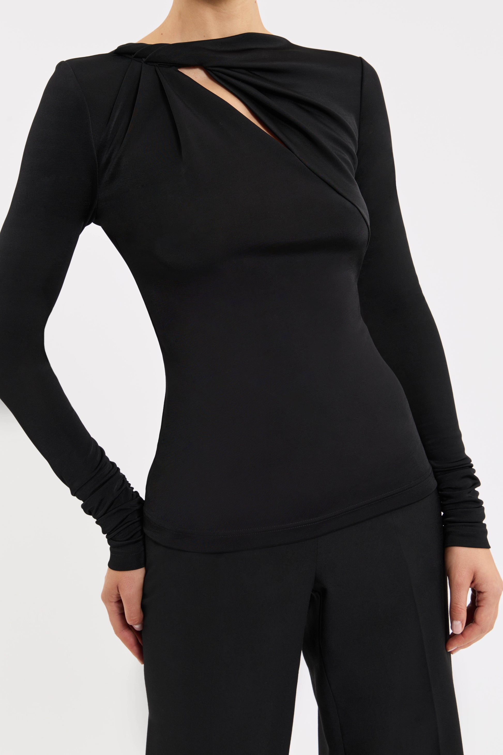 JAZZLYN+LS+TOP_2602-271BLACK_0234_1