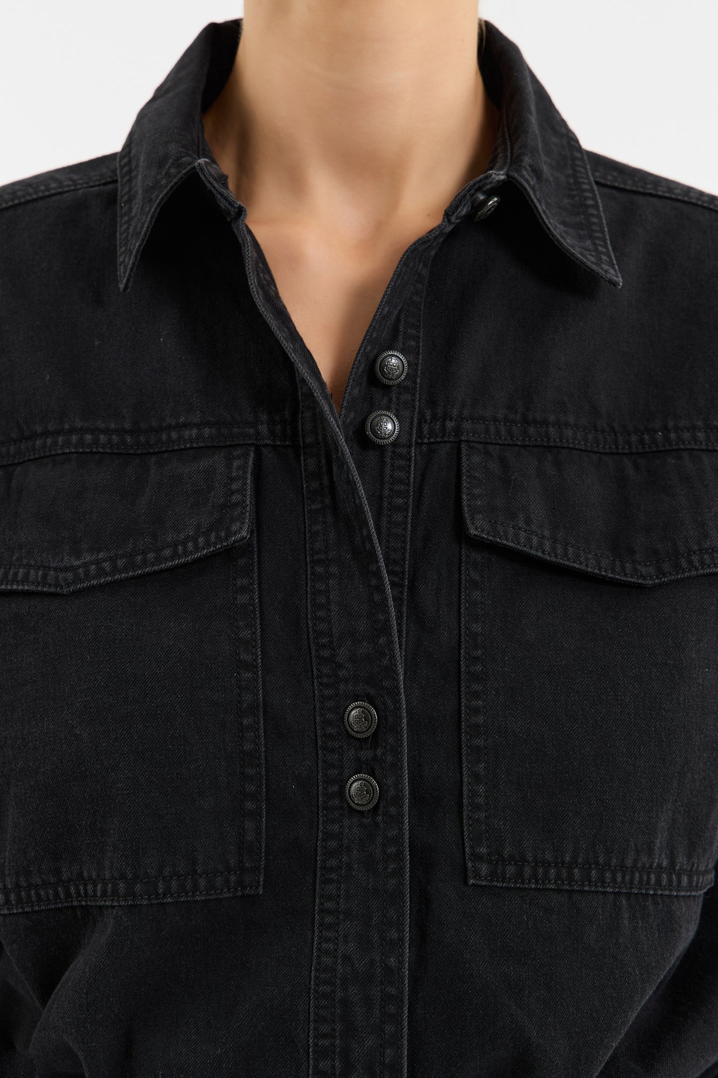 KENDALL+SHIRT_RVD-2581_BLACK_FABRIC_1