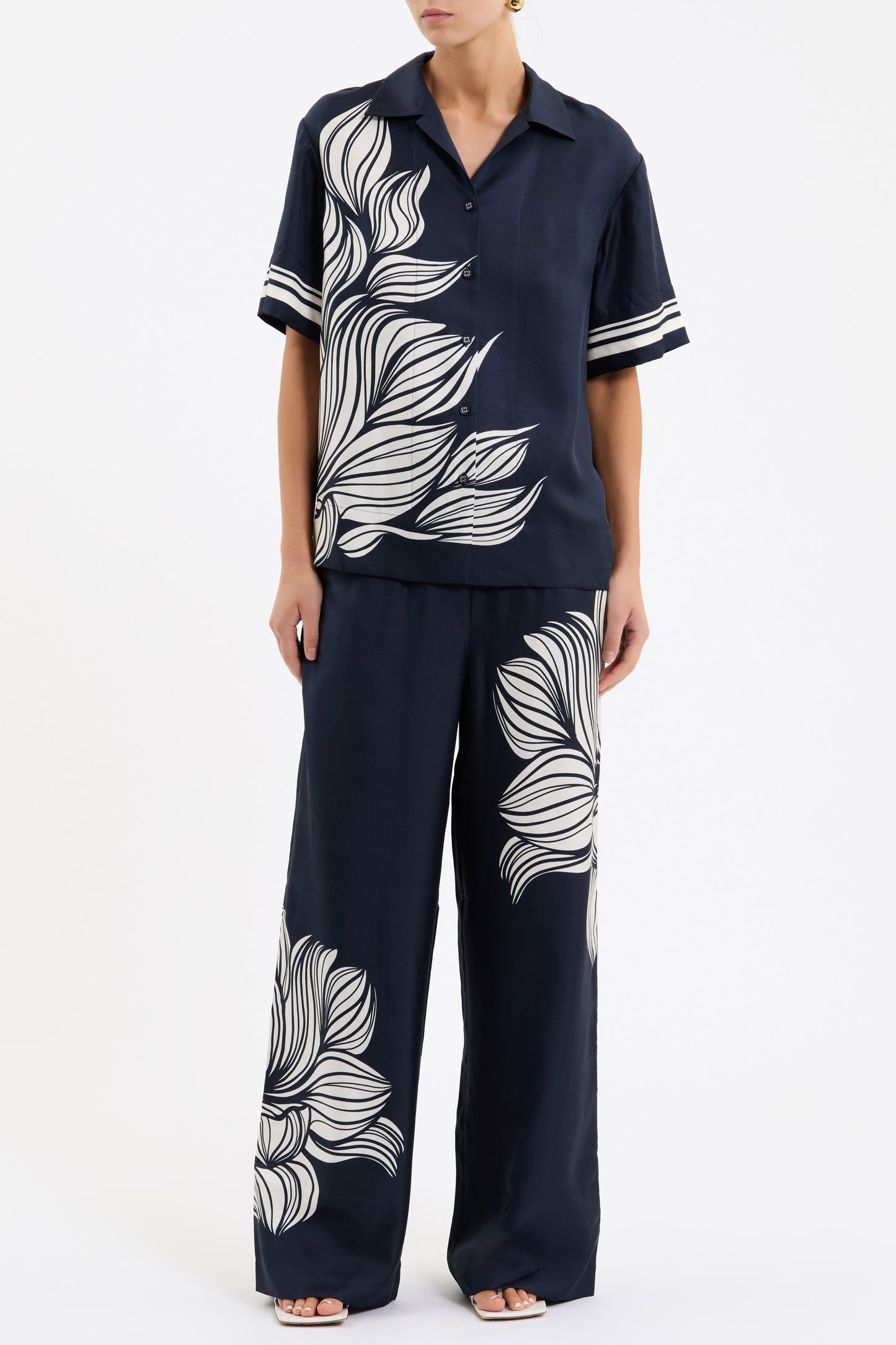 LALISA+PANT_2601-5354_PRINT_1947_1