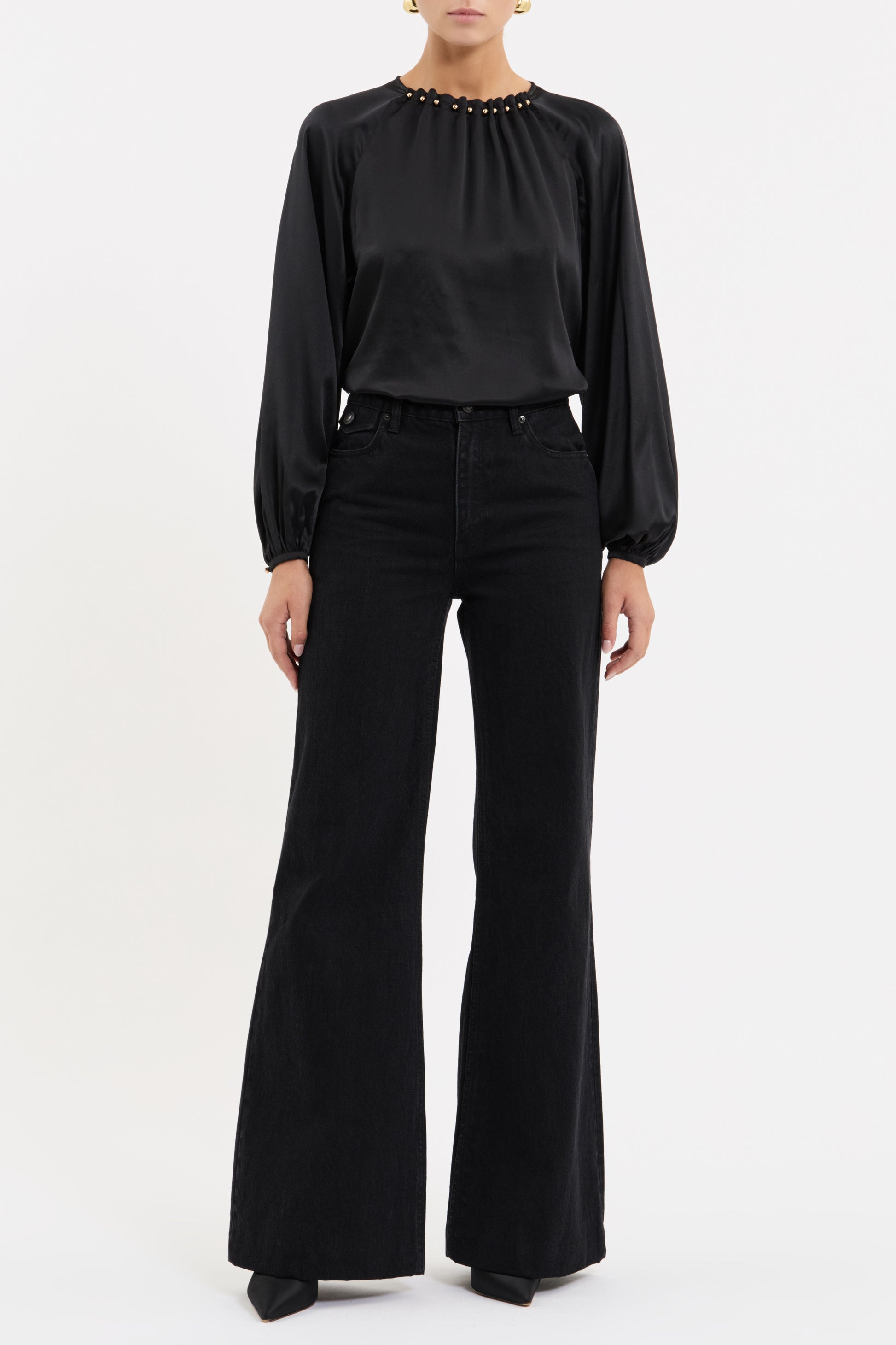 LAVINIA-BLOUSE_2601-2690_BLACK_1119_1