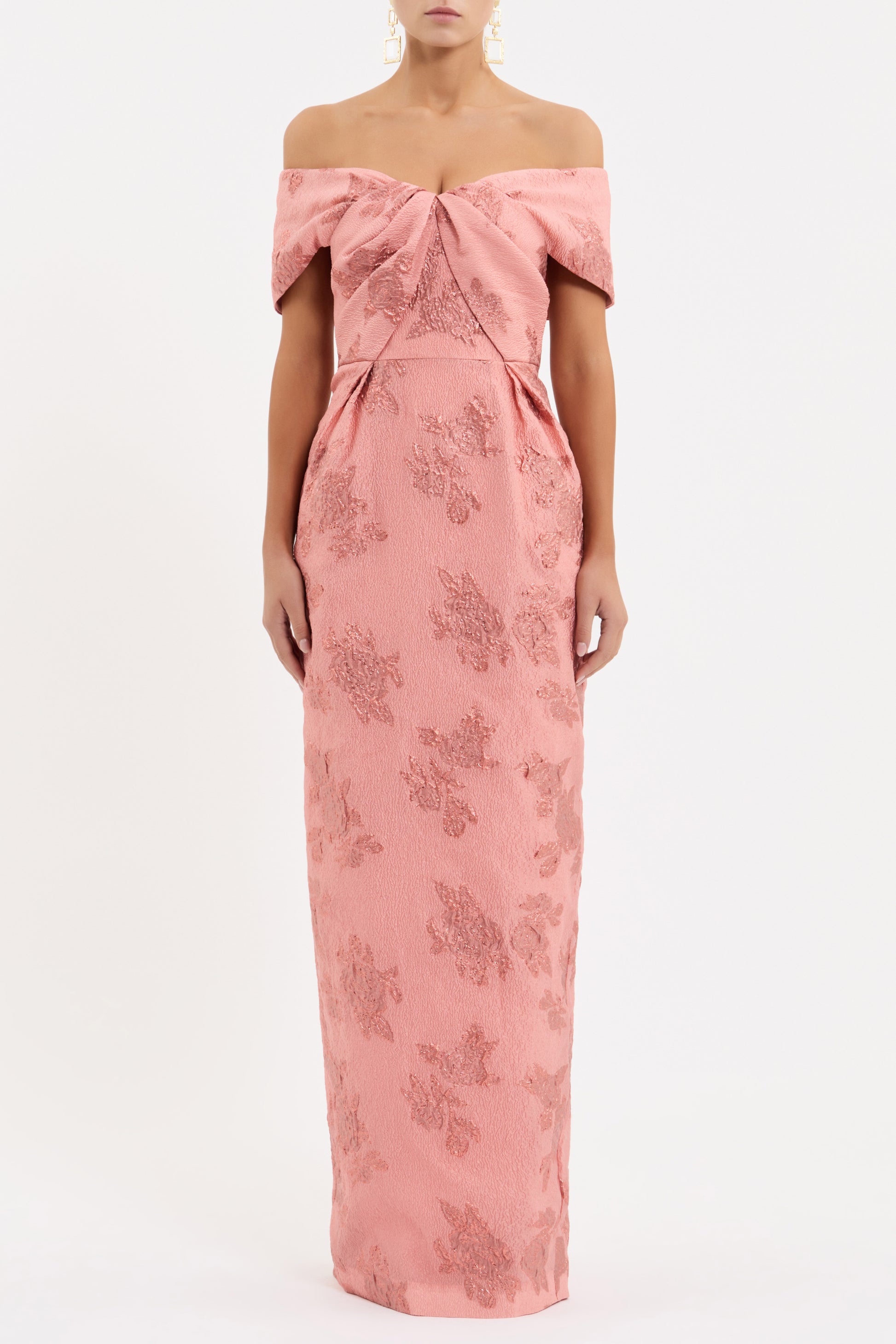 LEVINIA-GOWN_RVBR-1522_PEACH_1348_1