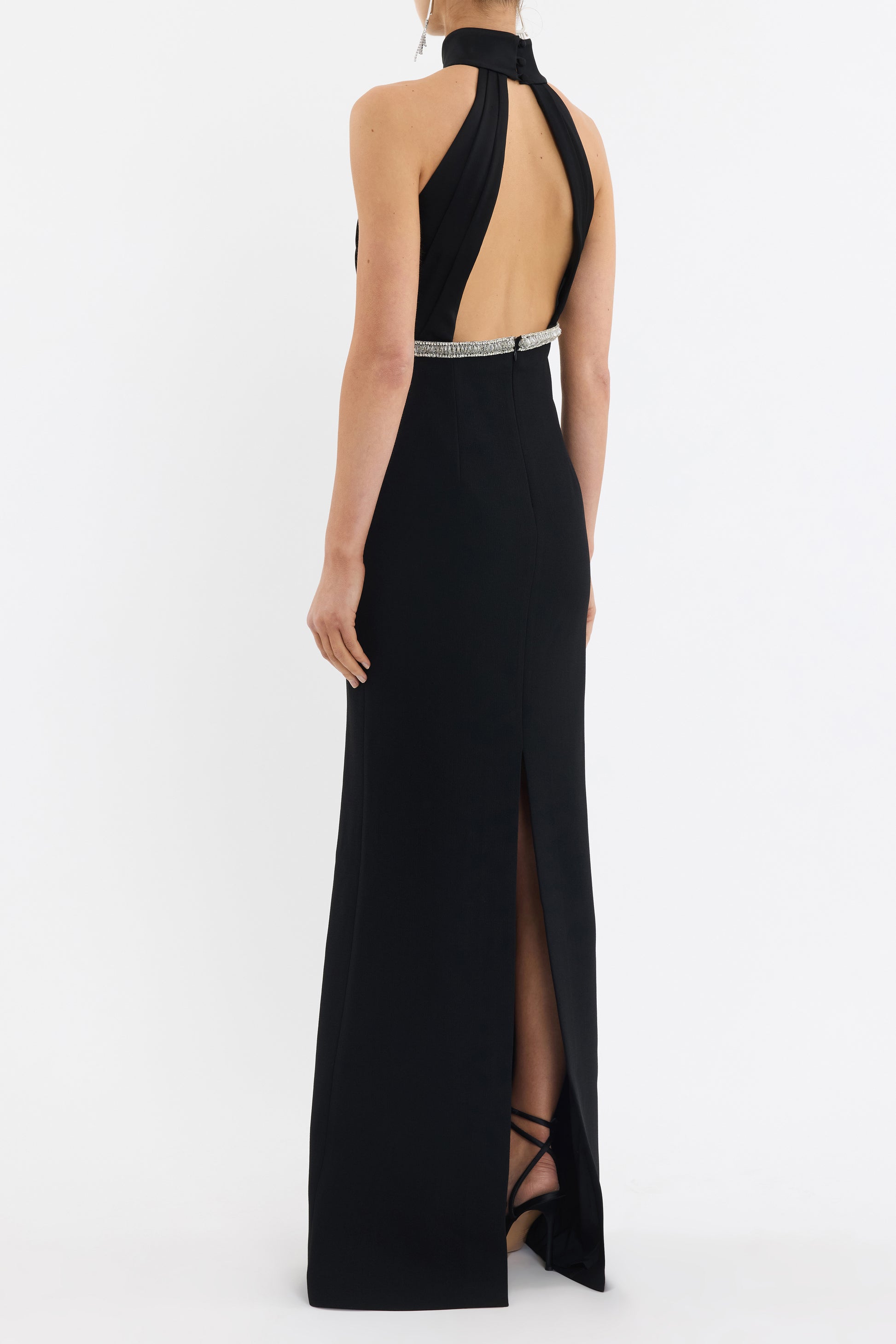LILITH+GOWN_2504-1258_BLK_BACK_1