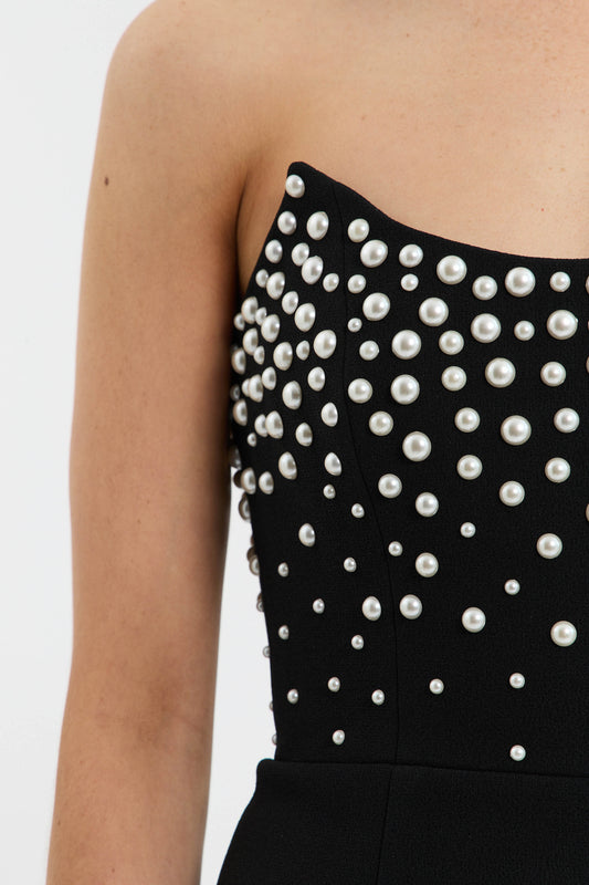 LYNETTE+GOWN_2503-1390_BLACK_FEATURE_1