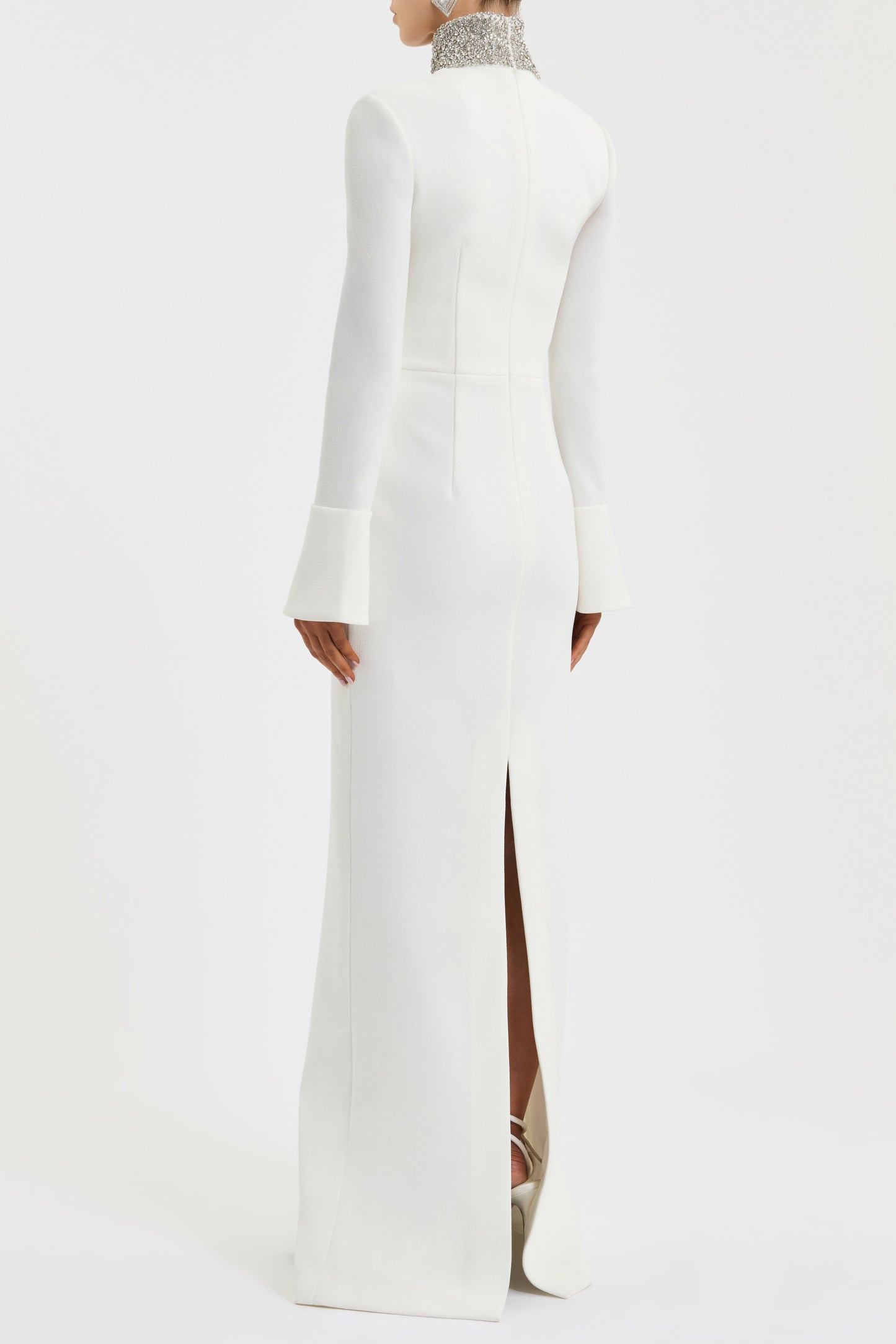 MELVA+LS+GOWN_RVBR-1494_IVORY_BACK_1