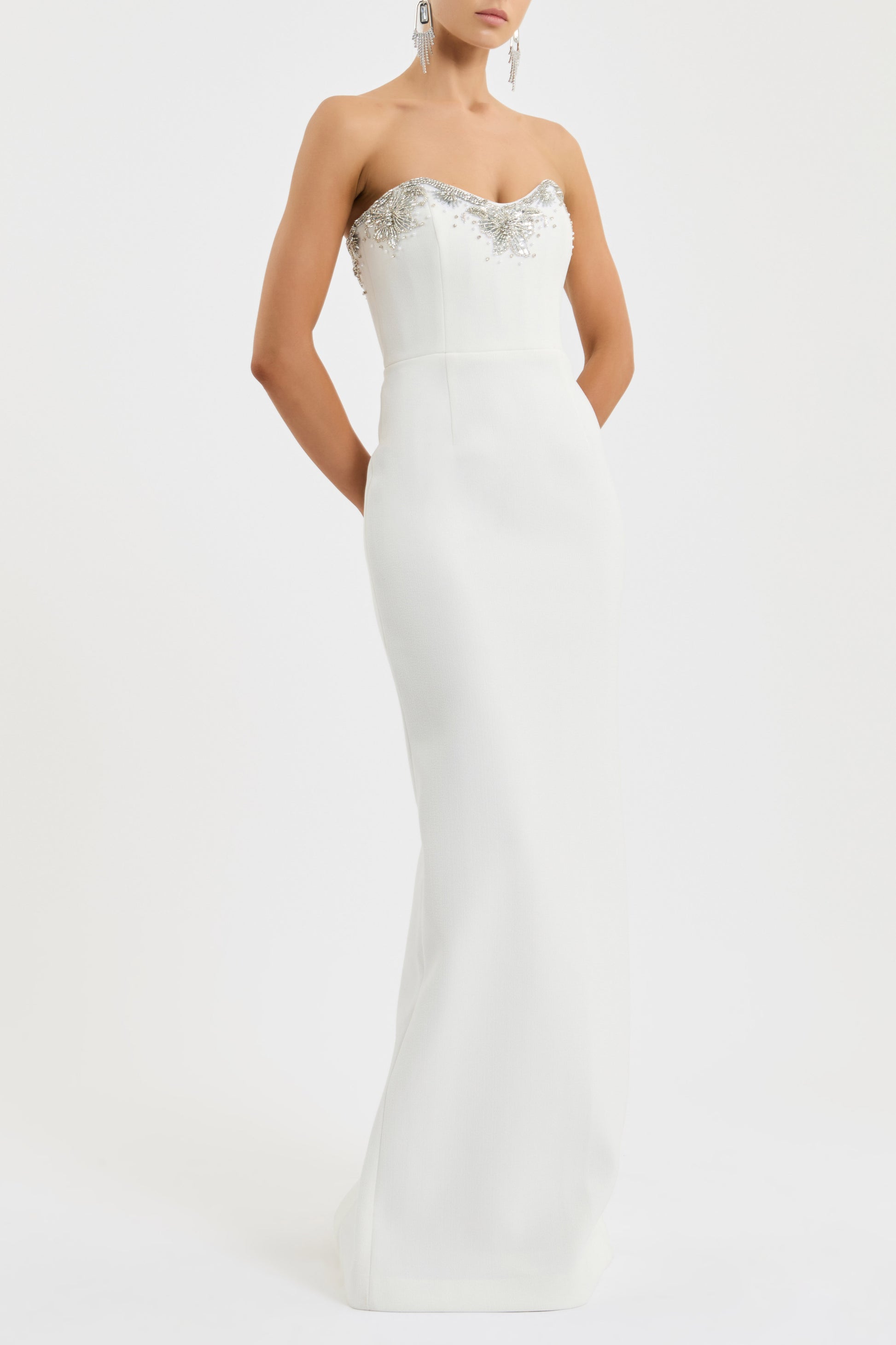 MELVA+STRAPLESS+GOWN_RVBR-1448_IVORY_SIDE_1