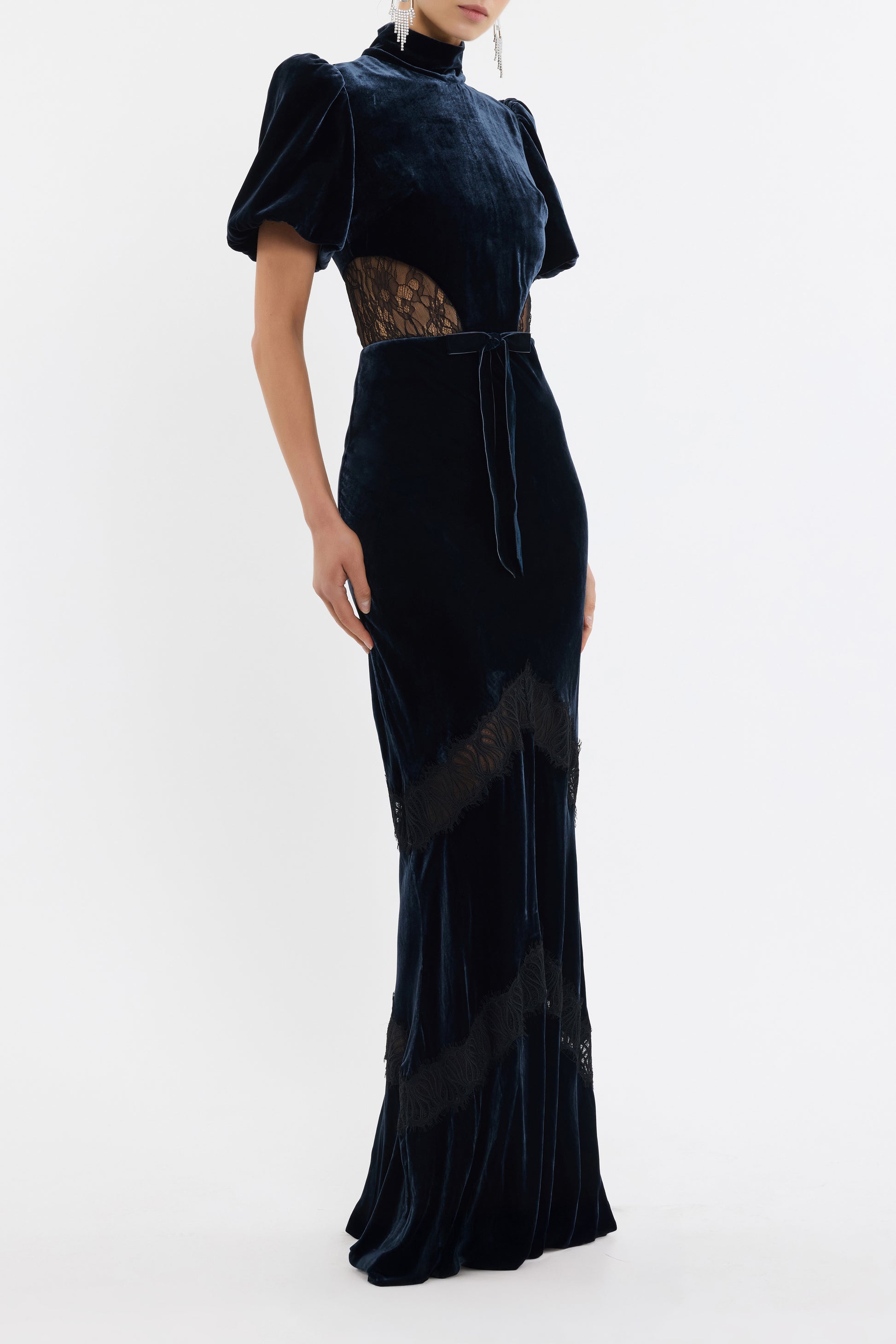 MINERVA+GOWN_2504-1401_NVYD_SIDE_1