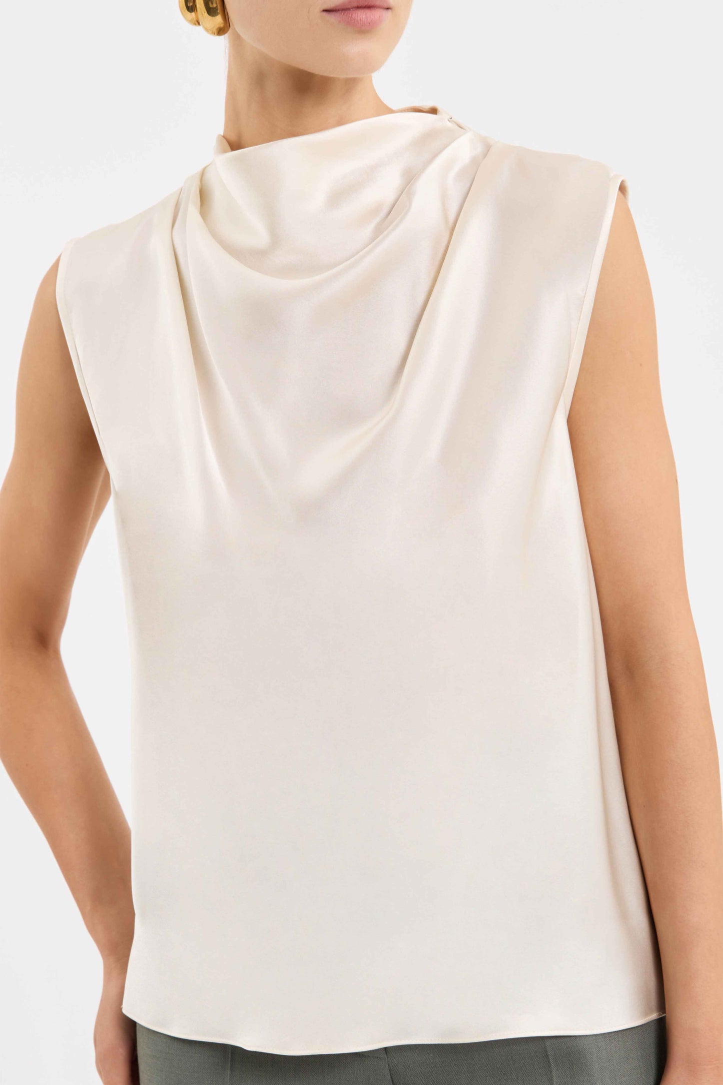 MONTAGUE-TOP_2601-2645_IVORY_0002_1