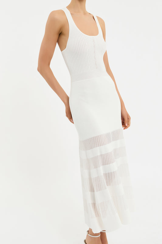 REIGN+MIDI_2504-1307_WHT_FEATURE+1_1