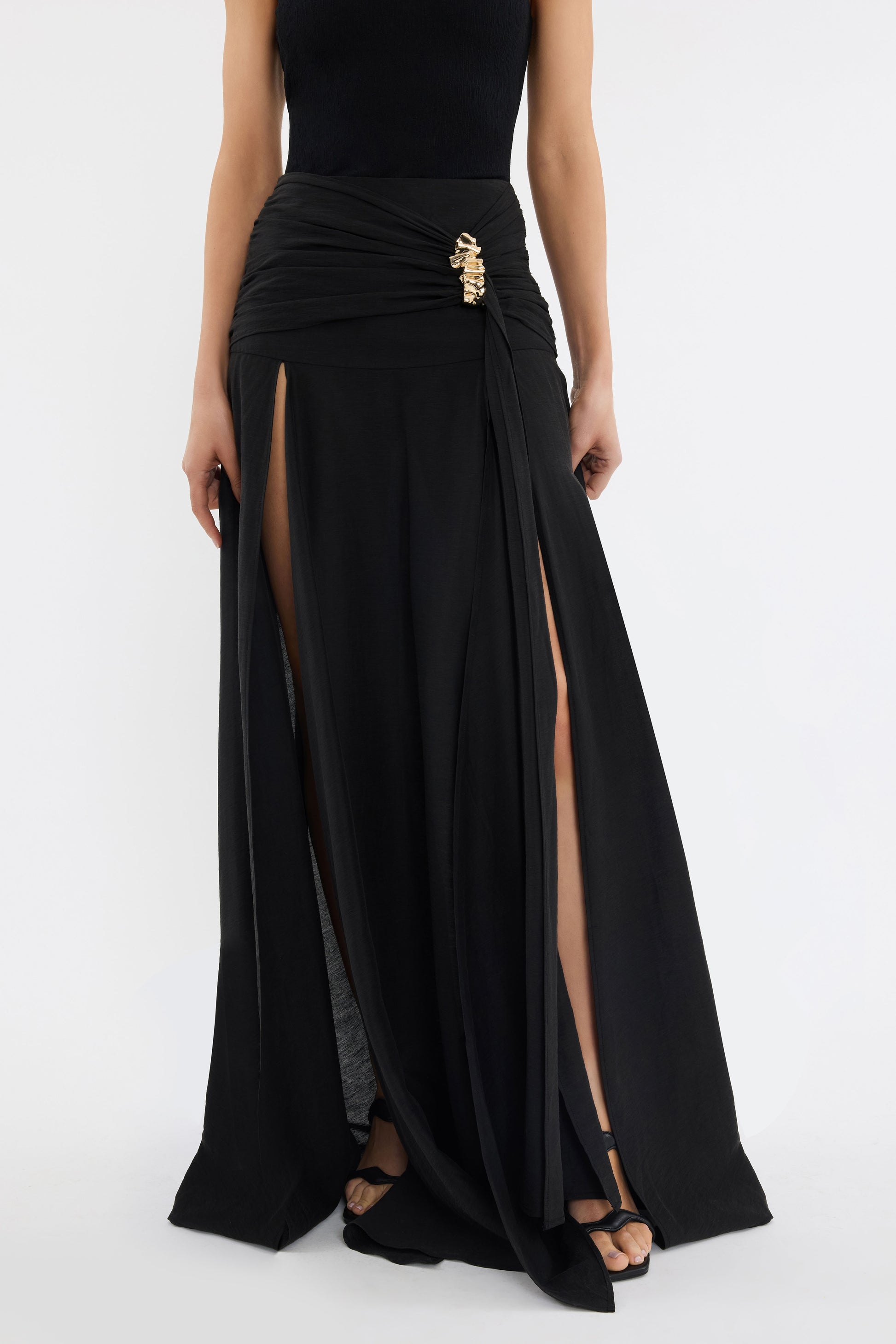 SABLE+SKIRT_2504-3400_BLK_1359_1