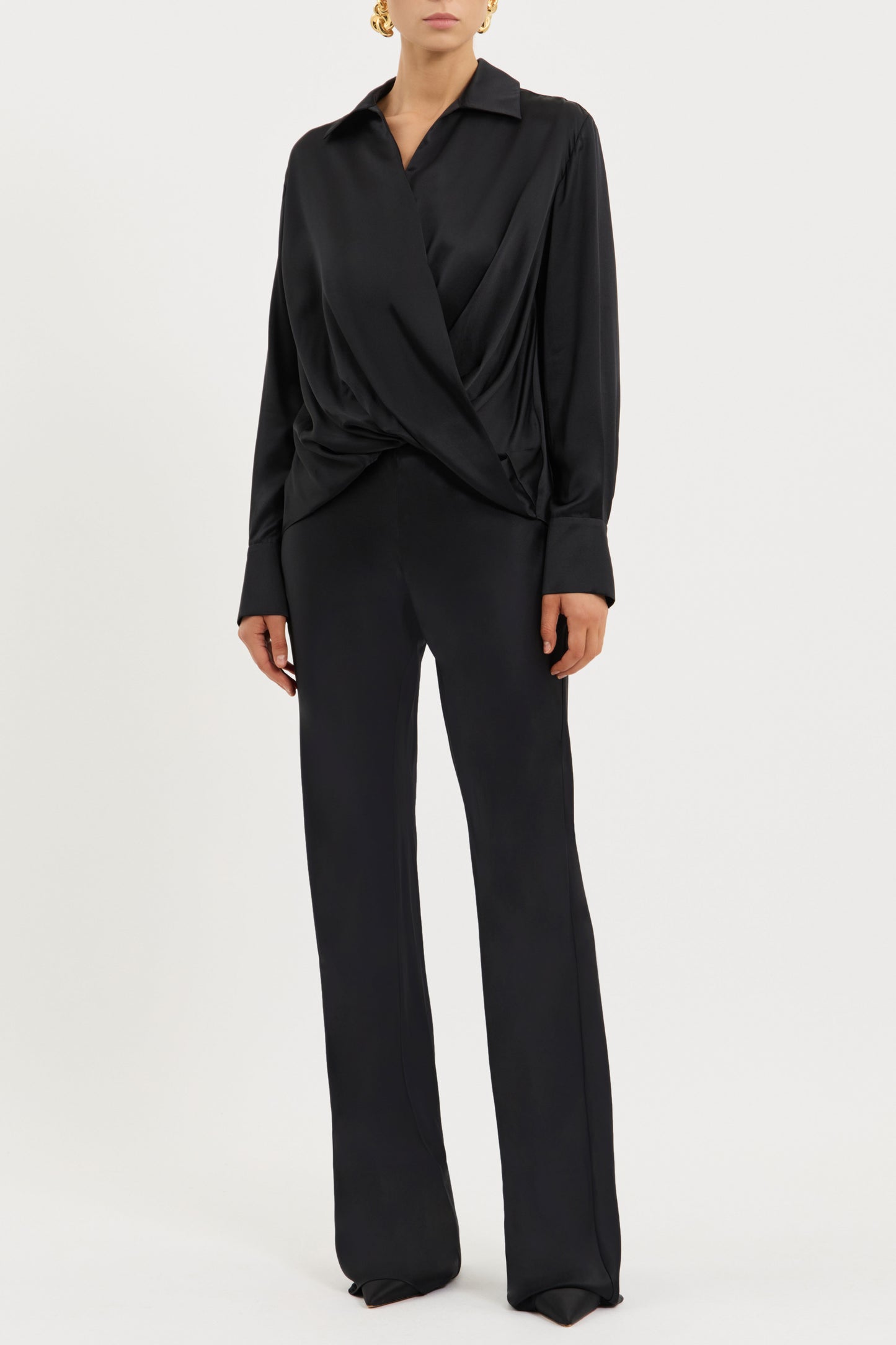 SERENE-BLOUSE_2602-2706_BLACK_1908_1