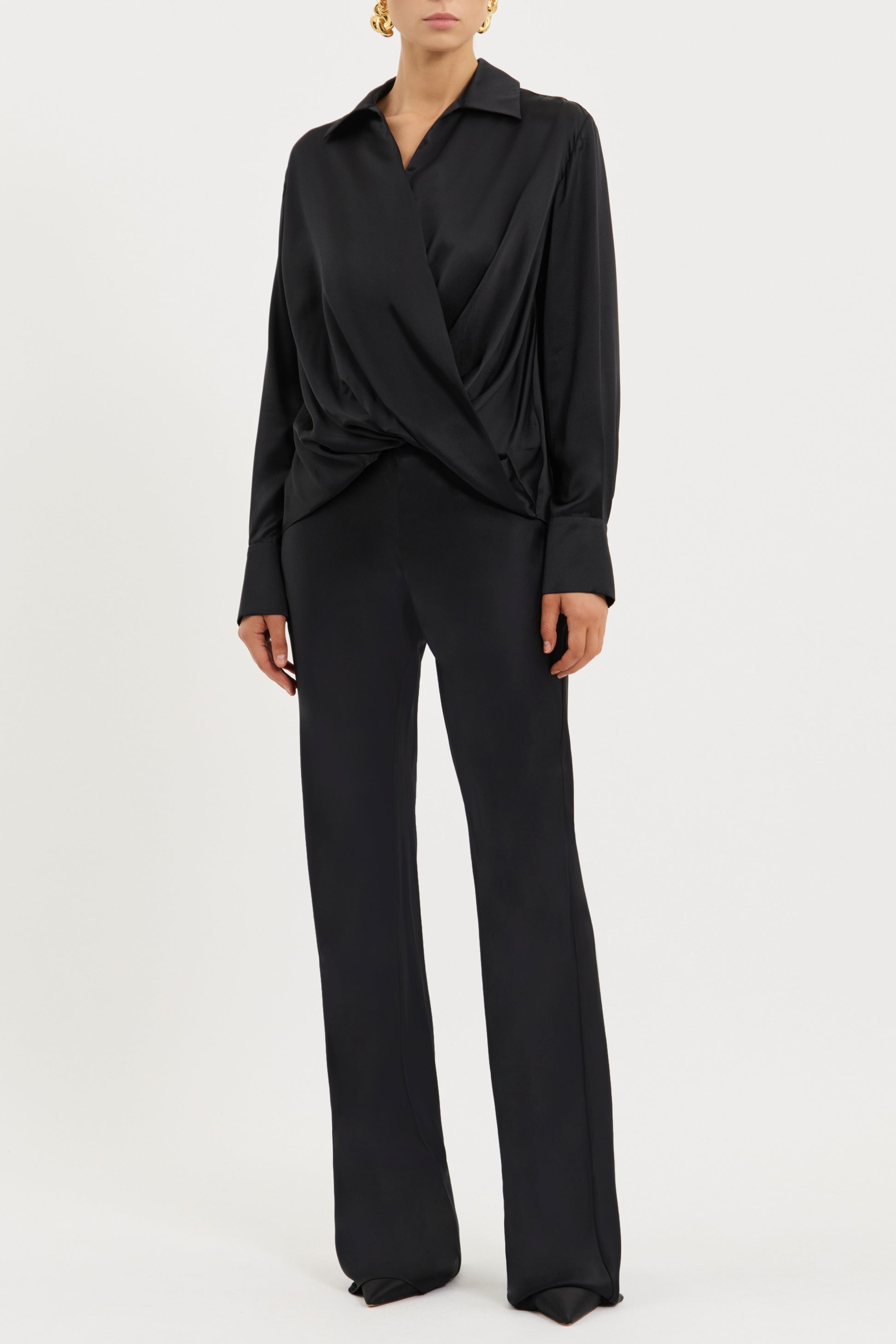 SERENE-BLOUSE_2602-2706_BLACK_1908_1