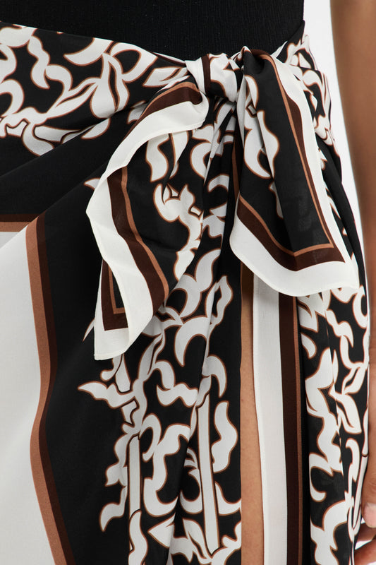 SUNDIA+SARRONG_2504-7047_PRINT_FEATURE+2_1