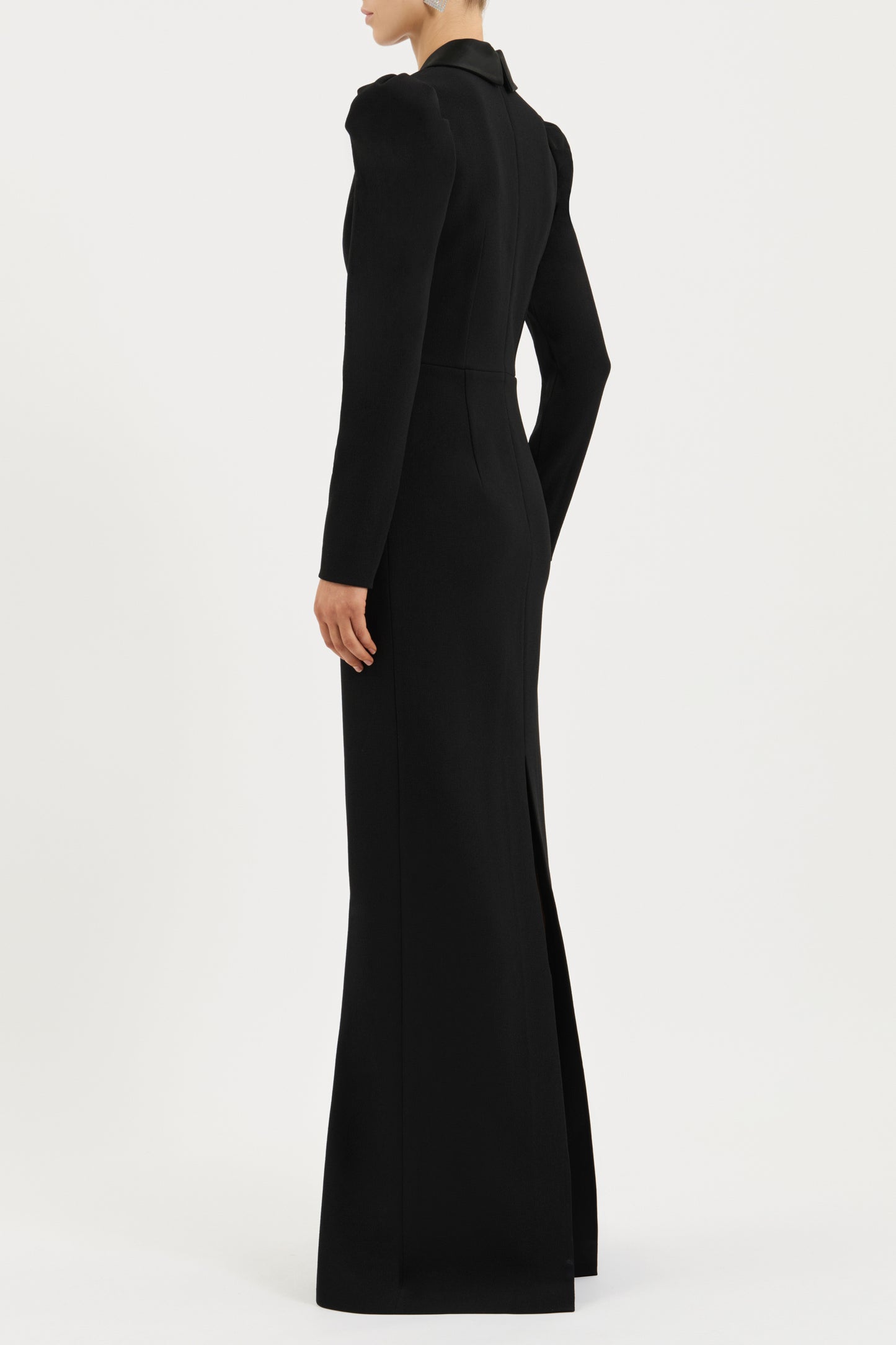 SYMPHONY-GOWN_2602-1587_BLACK_0409_1