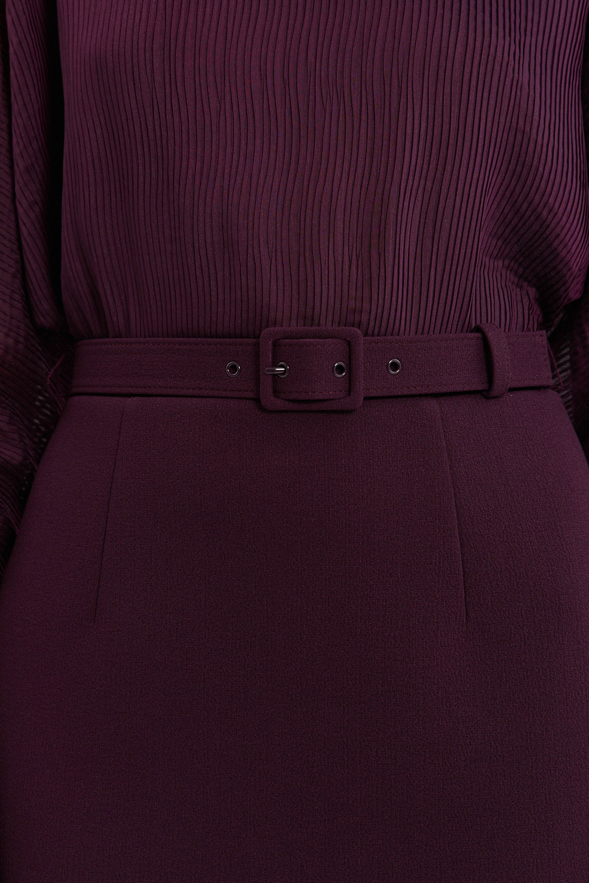 SYRAH+PLEATED+GOWN_RVBR-1222_BLACKBERRY_4_1