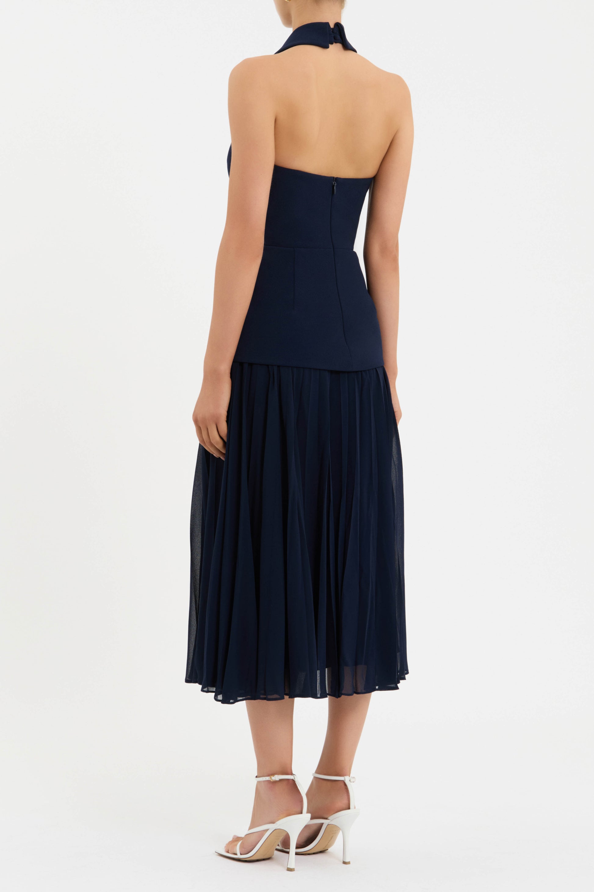 ULA+MIDI_2504-1243_NVYD_BACK_1
