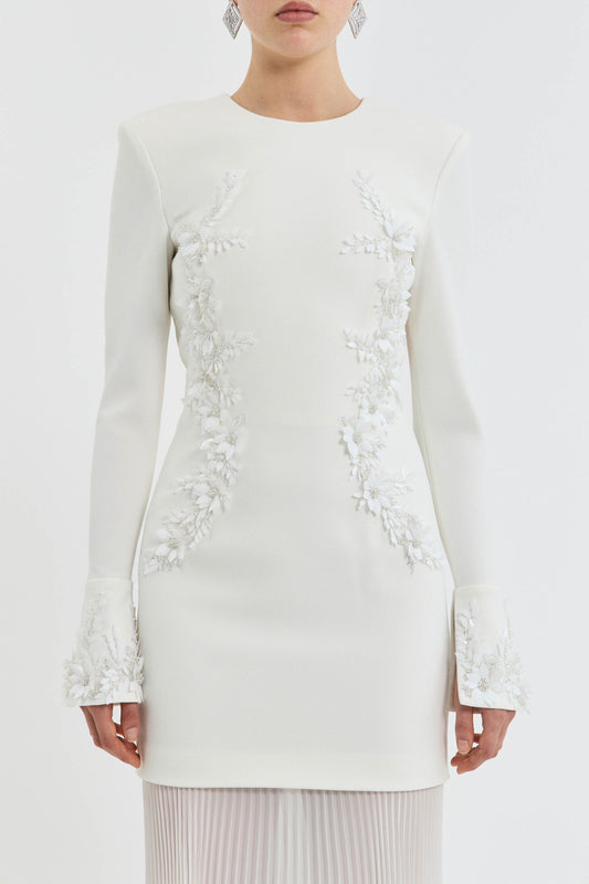 XANTHE+L_S+GOWN_RVBR-1210_IVORY_FEATURE_1