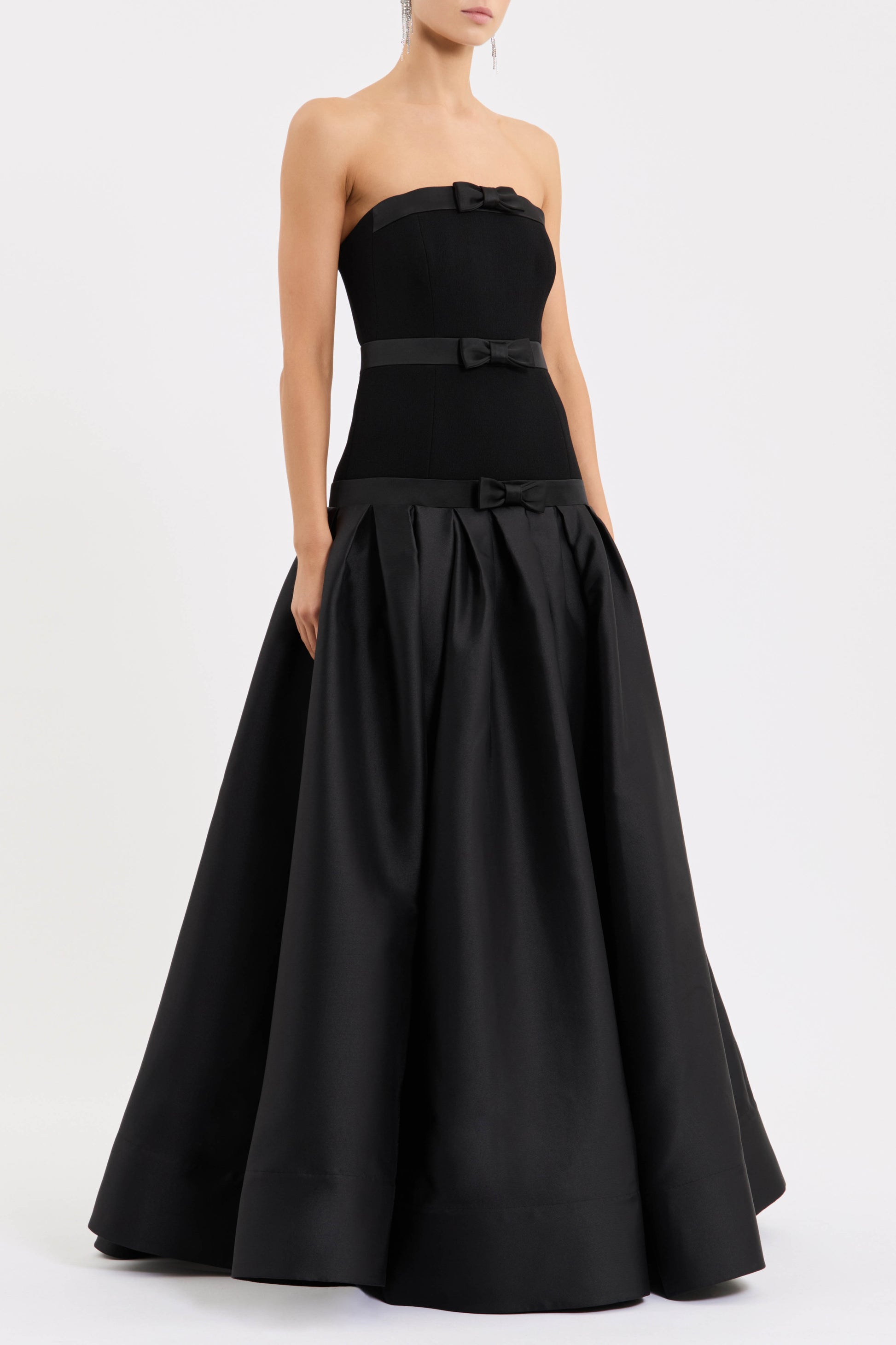 Zendaya Gown – Rebecca Vallance