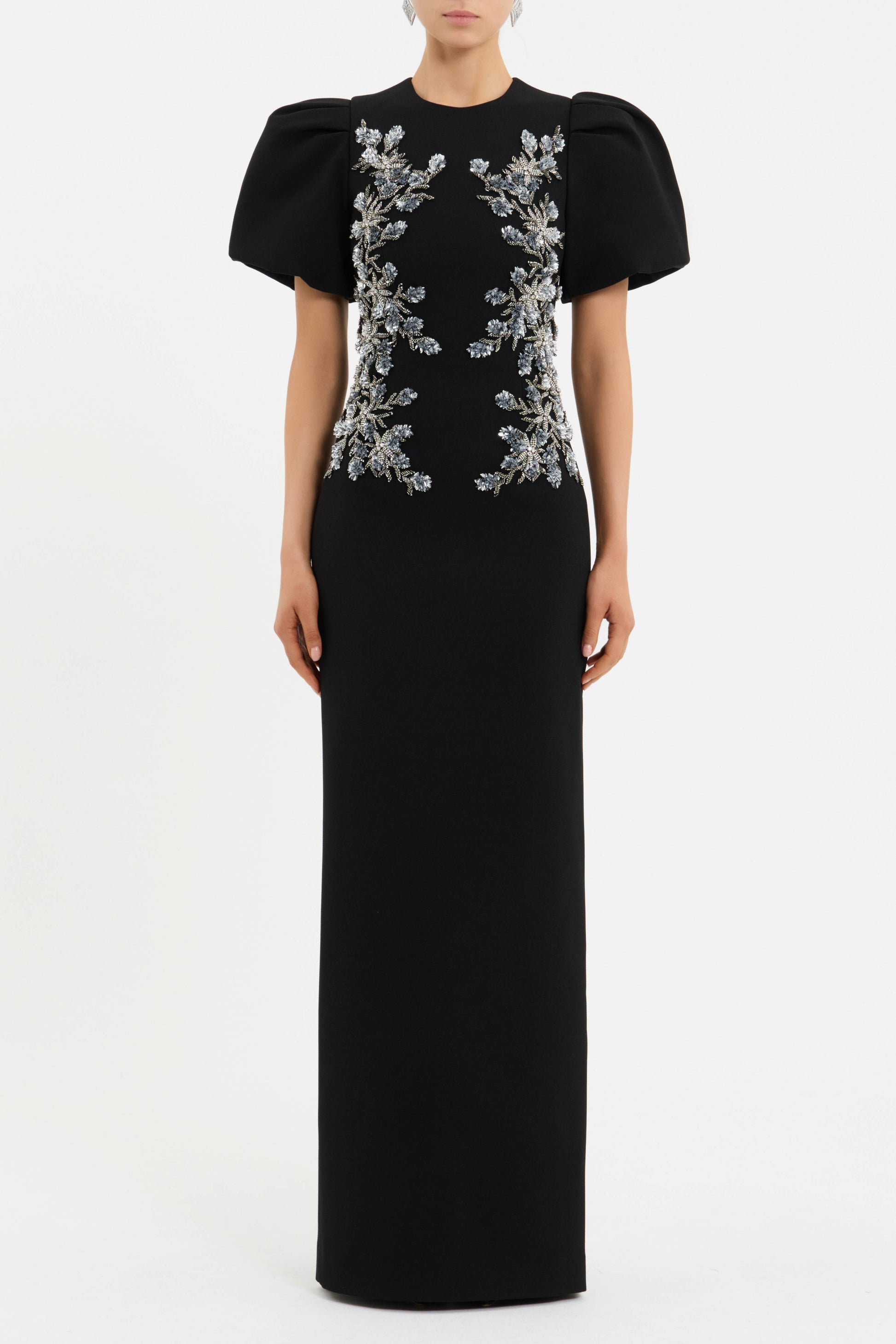 ZEPHYR+PUFF+SLEEVE+GOWN_2504-1420_BLK_FRONT_1